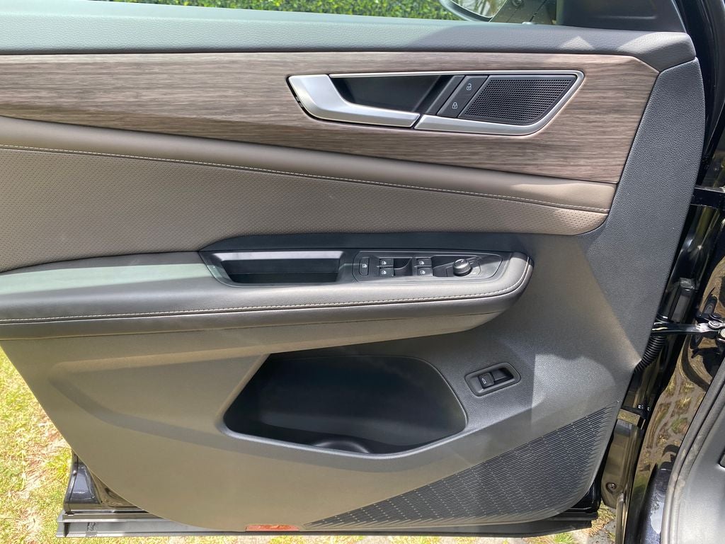 2026 Volkswagen Atlas Base