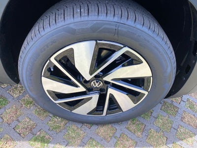 2026 Volkswagen Atlas Base