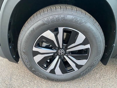 2026 Volkswagen Atlas Cross Sport 2.0T SE