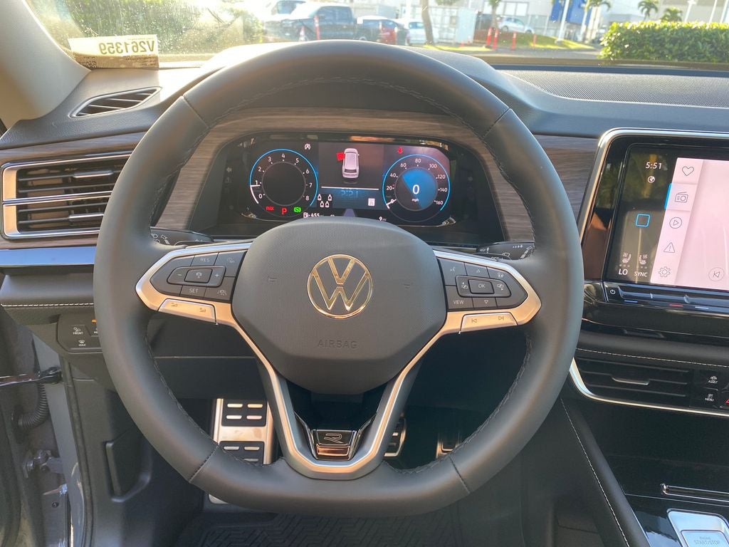2026 Volkswagen Atlas 2.0T SEL Premium R-Line
