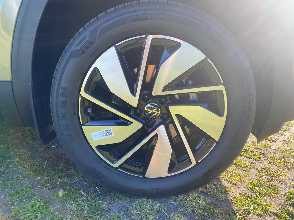 2026 Volkswagen Atlas Base