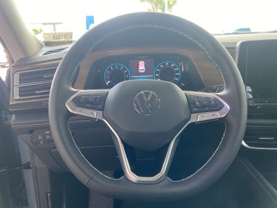 2026 Volkswagen Atlas Base