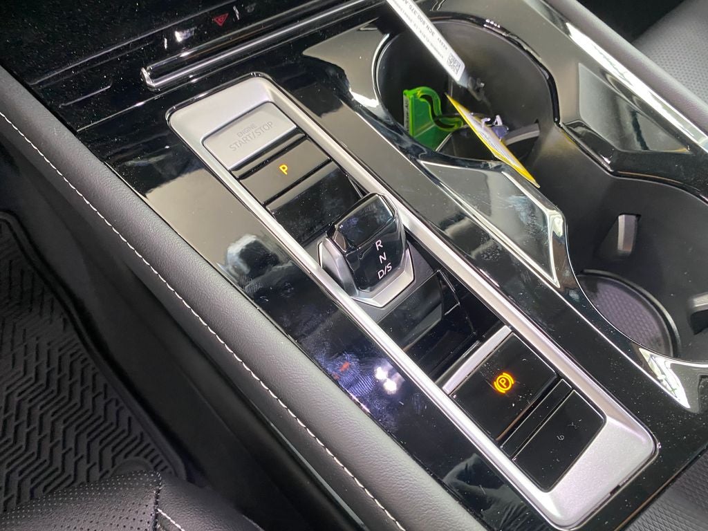 2026 Volkswagen Atlas Base