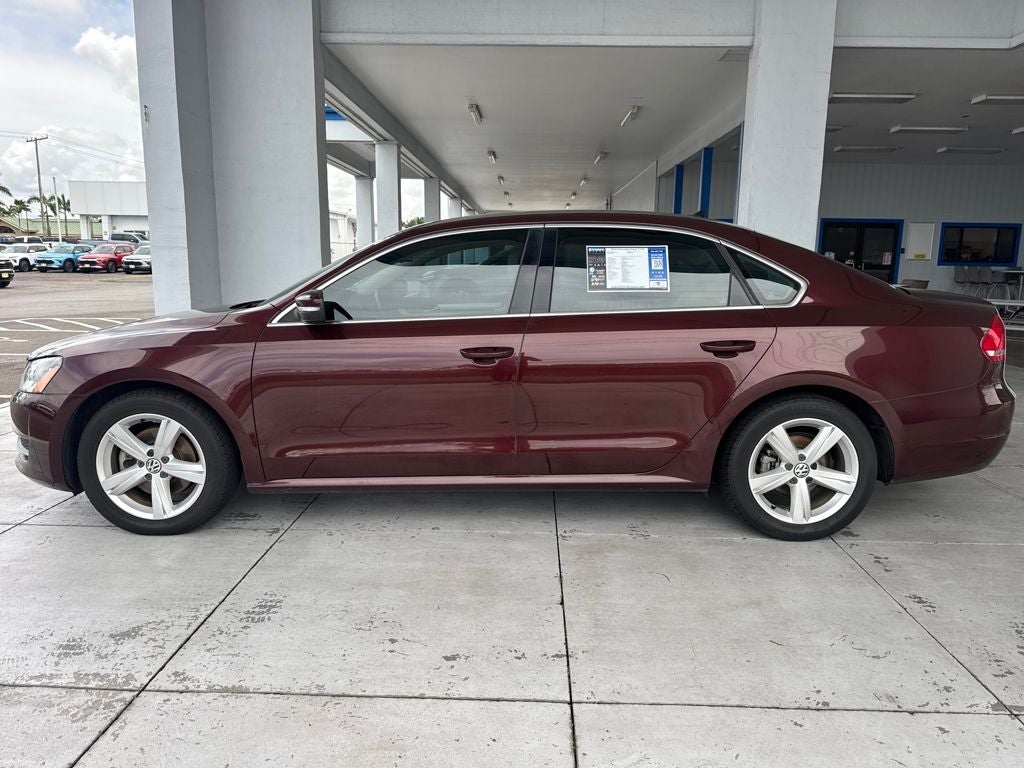 2013 Volkswagen Passat Base