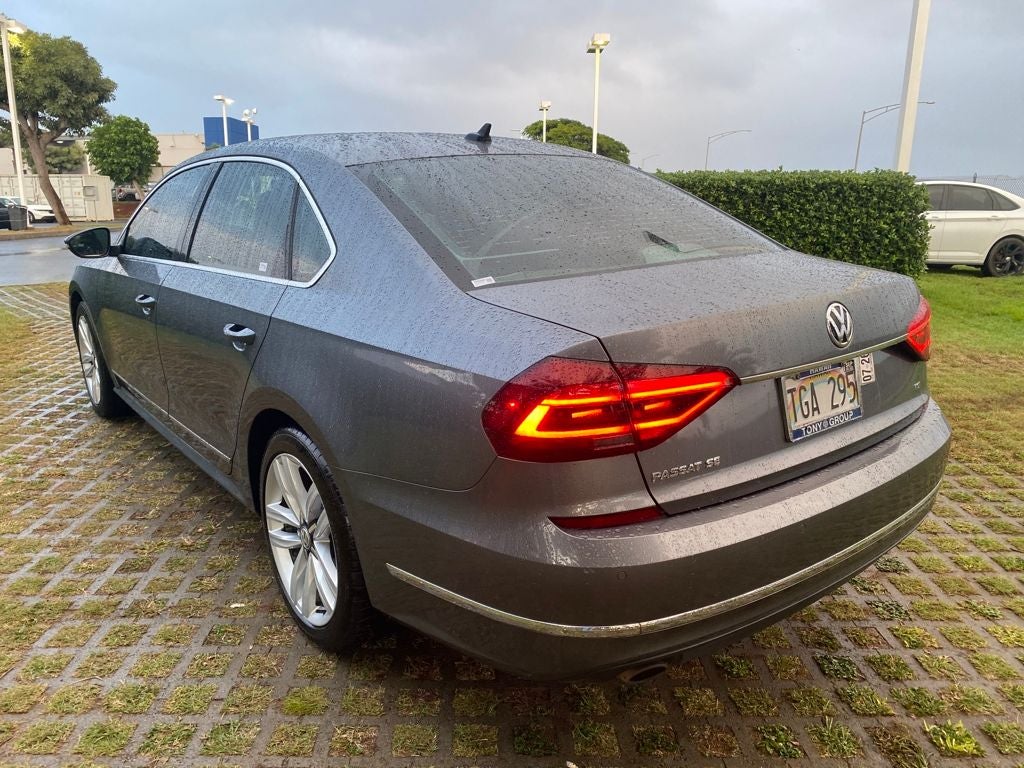 2017 Volkswagen Passat Base