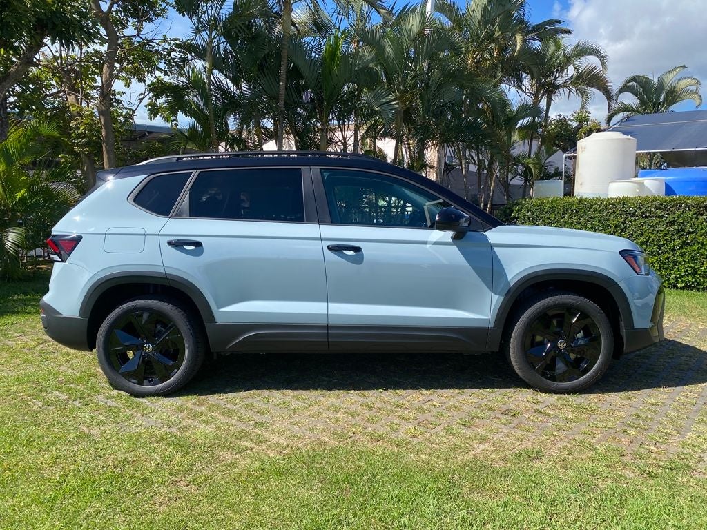 2026 Volkswagen Taos 1.5T SE Black