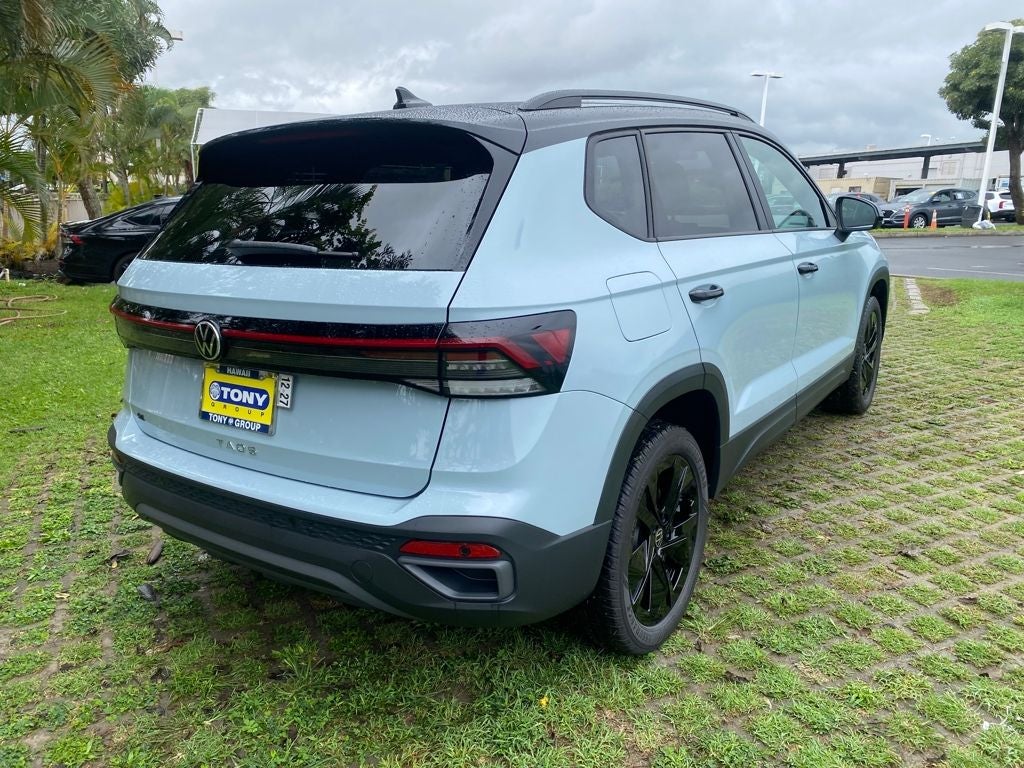 2026 Volkswagen Taos 1.5T SE Black