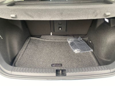 2026 Volkswagen Taos 1.5T SE Black