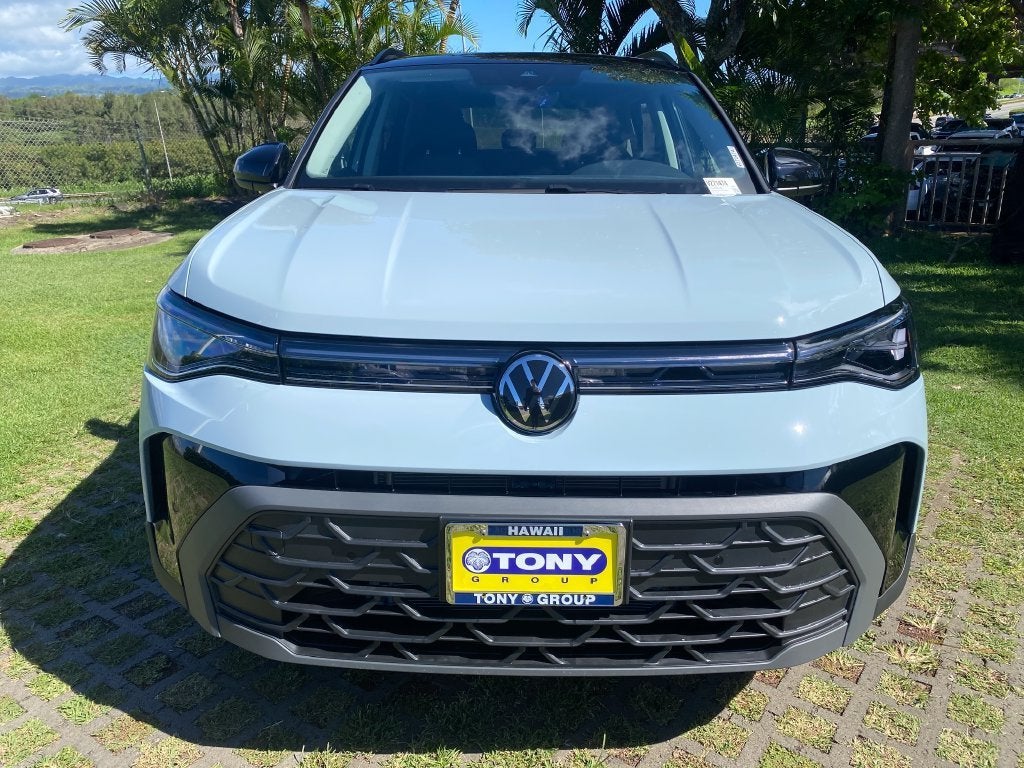 2027 Volkswagen Taos 1.5T SE Black