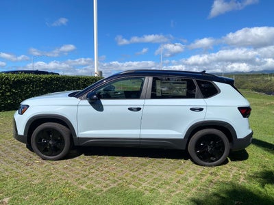 2027 Volkswagen Taos 1.5T SE Black