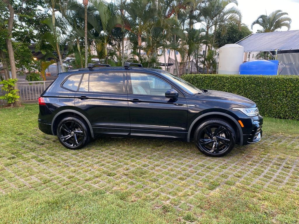 2023 Volkswagen Tiguan Base
