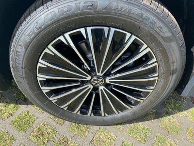 2026 Volkswagen Tiguan Base
