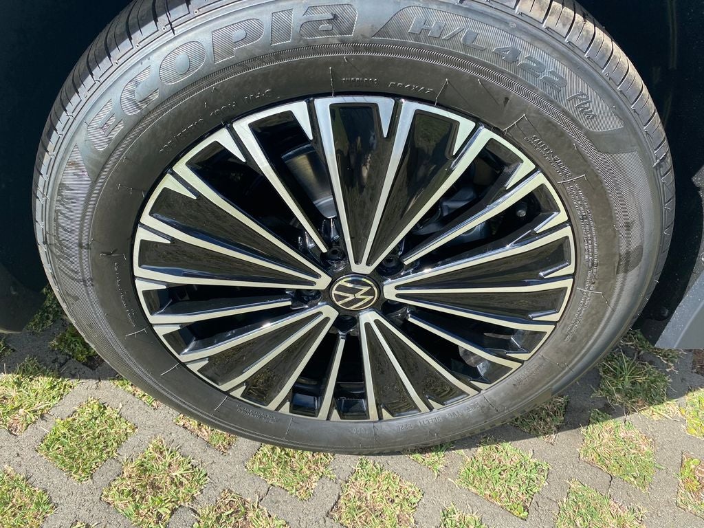 2026 Volkswagen Tiguan Base