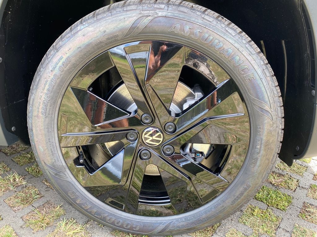 2026 Volkswagen Taos Base