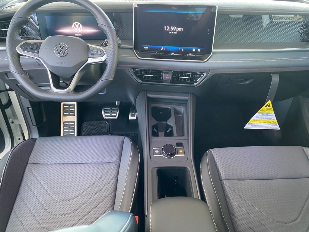 2026 Volkswagen Tiguan 2.0T SE R-Line Black