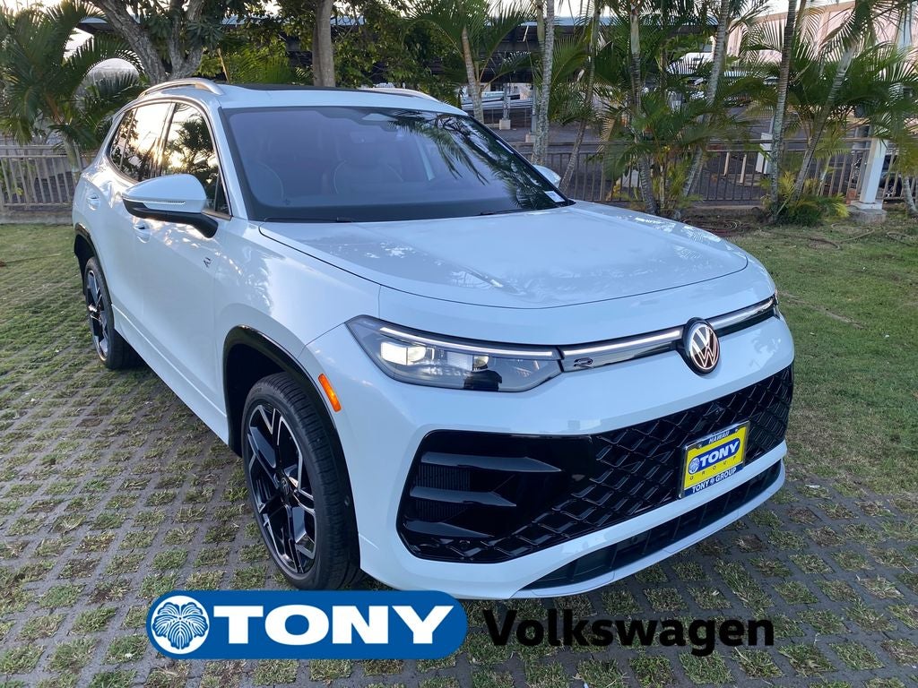 2026 Volkswagen Tiguan 2.0T SEL R-Line