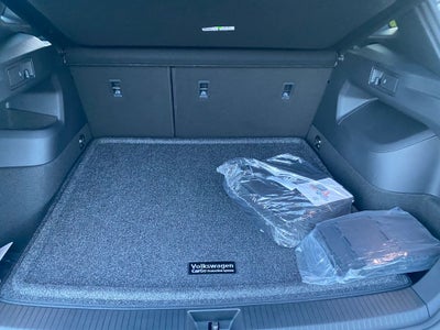 2026 Volkswagen Tiguan 2.0T SEL R-Line