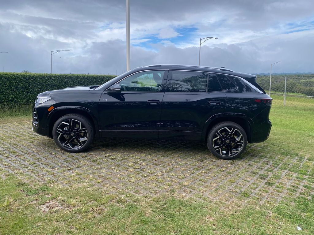 2026 Volkswagen Tiguan 2.0T SEL R-Line Turbo
