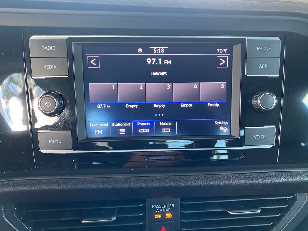 2023 Volkswagen Jetta Base