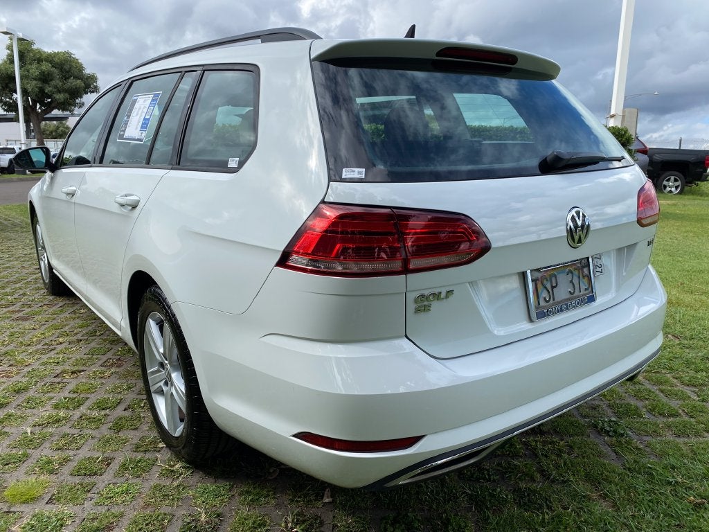 2018 Volkswagen Golf SportWagen Base