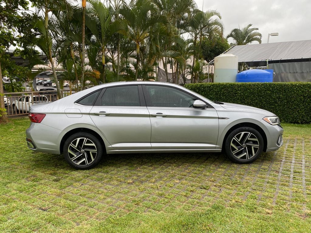 2022 Volkswagen Jetta Base