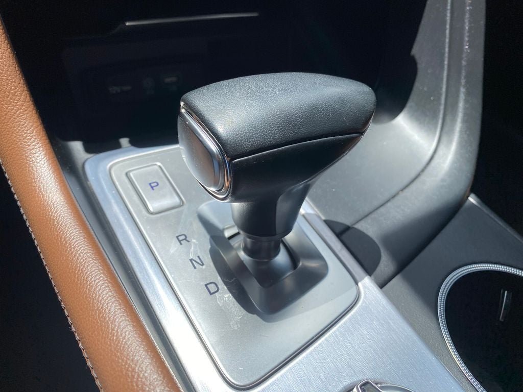 2021 Genesis G70 Base