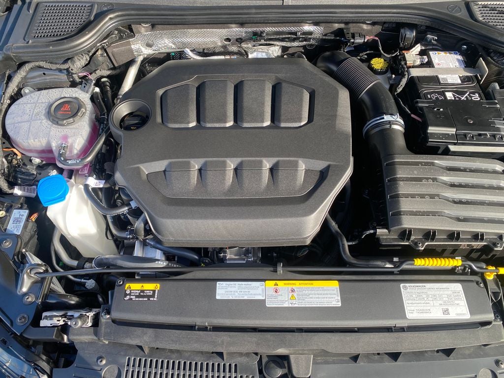 2026 Volkswagen Golf R 2.0T