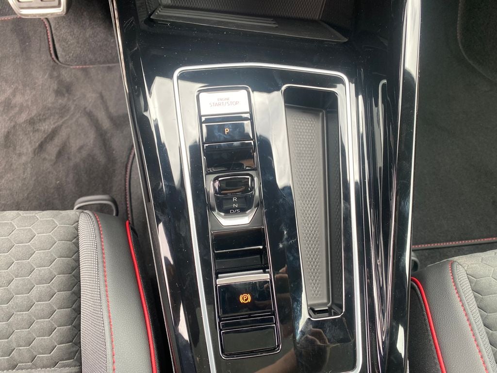 2026 Volkswagen Golf GTI 2.0T SE