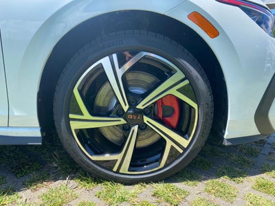 2026 Volkswagen Golf GTI 2.0T SE