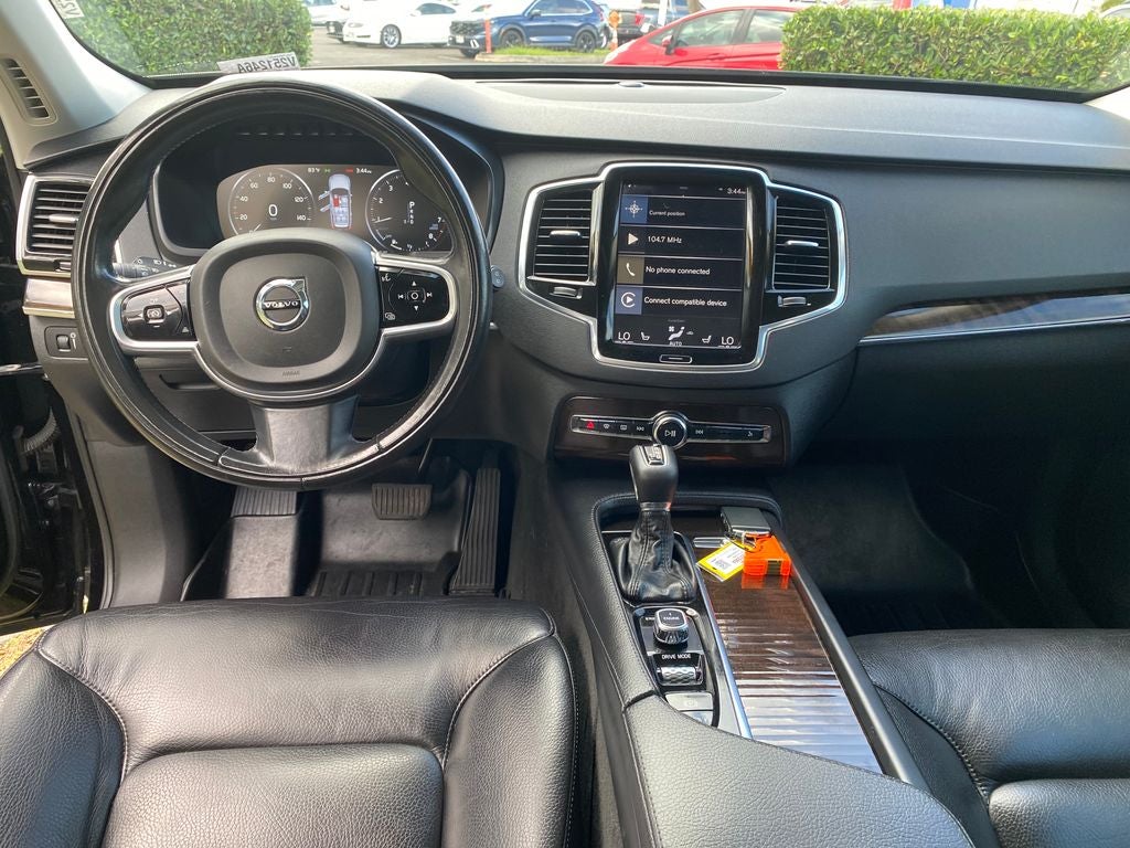 2017 Volvo XC90 Base
