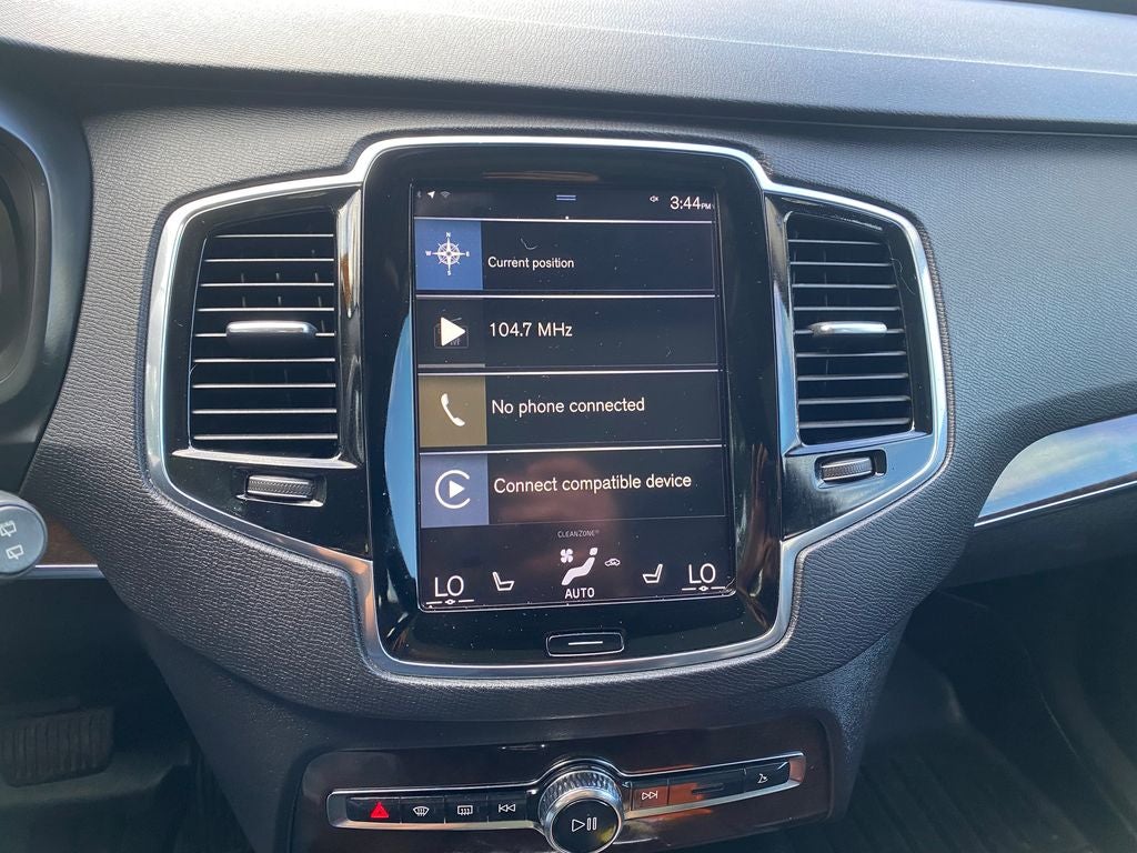 2017 Volvo XC90 Base